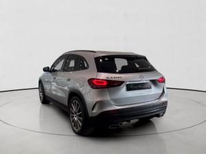 Mercedes-Benz GLA GLA200d Progressive - Image 5