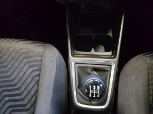 Suzuki Swift 1.2 GL manual - Image 21