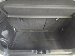 Suzuki Swift 1.2 GL manual - Image 24