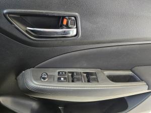 Suzuki Swift 1.2 GL manual - Image 29