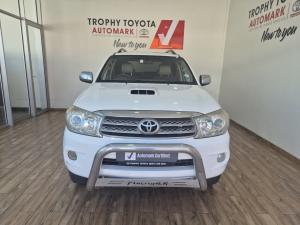Toyota Fortuner 3.0D-4D - Image 4