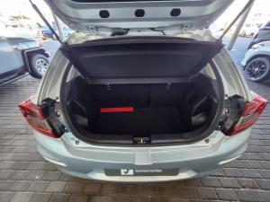 Toyota Starlet 1.5 Xi - Image 13