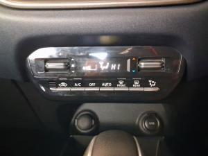 Toyota Starlet 1.5 XS auto - Image 12