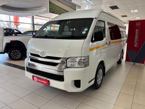 Toyota Hiace 2.5D-4D bus 14-seater GL - Image 9