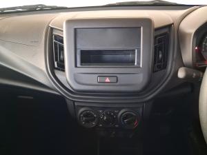 Toyota Vitz 1.0 - Image 11