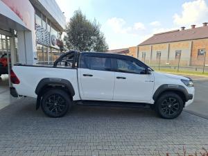 Toyota Hilux 2.8GD-6 double cab Legend auto - Image 3