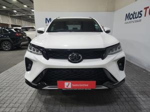 Toyota Fortuner 2.8GD-6 4x4 VX - Image 4