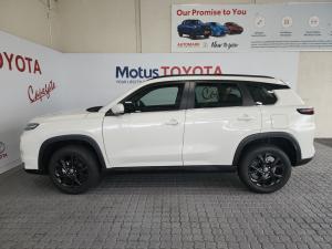 Toyota Urban Cruiser 1.5 XR manual - Image 9