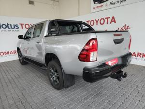 Toyota Hilux 2.4GD-6 double cab Raider manual - Image 8