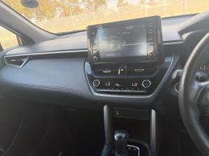 Toyota Corolla Cross 1.8 Hybrid XS - Image 9