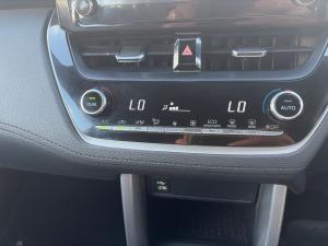 Toyota Corolla Cross 1.8 Hybrid XS - Image 10