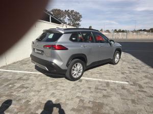Toyota Corolla Cross 1.8 Hybrid XS - Image 2