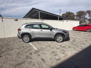 Toyota Corolla Cross 1.8 Hybrid XS - Image 3