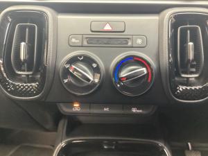 Kia Sonet 1.5 LX manual - Image 16