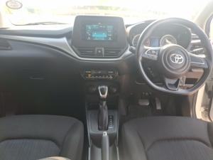 Toyota Starlet 1.5 XS auto - Image 6