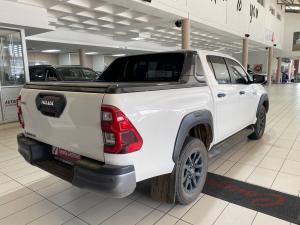 Toyota Hilux 2.8 GD-6 RB Legend RS automaticD/C - Image 2