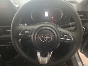 Toyota Urban Cruiser 1.5 XR automatic - Image 8
