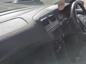 Volkswagen Polo Vivo 1.4 Trendline - Image 20