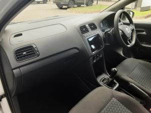 Volkswagen Polo Vivo 1.4 Trendline - Image 7