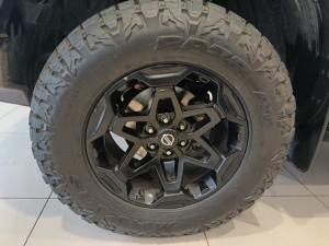 Nissan Navara 2.5DDTi double cab Pro-4X 4x4 Warrior - Image 7