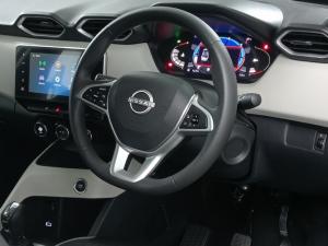 Nissan Magnite 1.0 Visia auto - Image 13