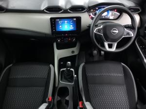 Nissan Magnite 1.0 Visia auto - Image 7