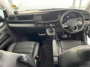 Volkswagen Caravelle 2.0BiTDI Highline 4Motion - Image 6