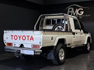 Toyota Land Cruiser 79 4.0 V6 single cab - Image 7
