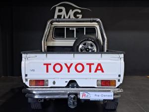 Toyota Land Cruiser 79 4.0 V6 single cab - Image 8