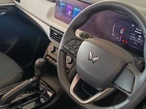 Mahindra XUV700 2.0T AX5 - Image 24