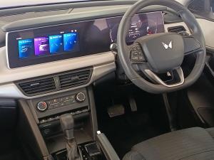 Mahindra XUV700 2.0T AX5 - Image 29