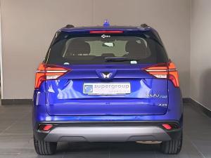 Mahindra XUV700 2.0T AX5 - Image 6