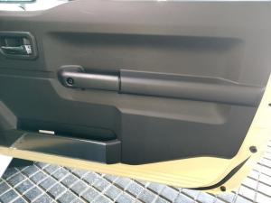 Suzuki Jimny 1.5 GLX AllGrip 3-door auto - Image 13