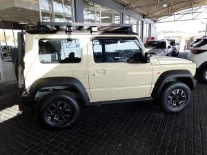 Suzuki Jimny 1.5 GLX AllGrip 3-door auto - Image 8