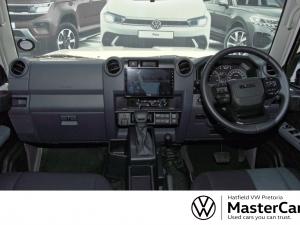 Toyota Land Cruiser 79 2.8GD-6 double cab auto - Image 11