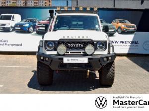 Toyota Land Cruiser 79 2.8GD-6 double cab auto - Image 2