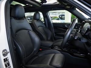MINI Clubman Cooper S Clubman - Image 14