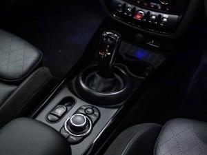MINI Clubman Cooper S Clubman - Image 23