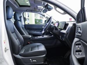 GWM P300 2.4T double cab LT 4x4 - Image 6