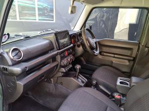 Suzuki Jimny 1.5 GLX AllGrip 5-door auto - Image 15