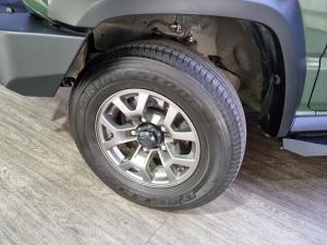 Suzuki Jimny 1.5 GLX AllGrip 5-door auto - Image 5