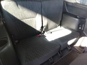 Suzuki Ertiga 1.5 GLX auto - Image 11