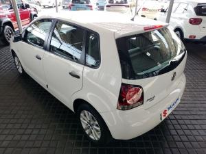 Volkswagen Polo Vivo 5-door 1.4 - Image 5