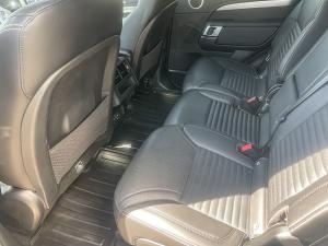 Land Rover Discovery D300 R-Dynamic SE - Image 6