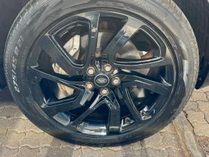 Land Rover Discovery D300 R-Dynamic SE - Image 9