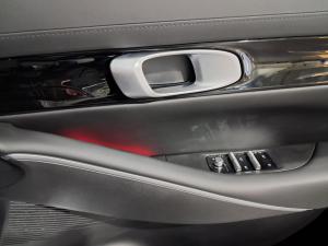 Geely E5 EM-i Apex - Image 19