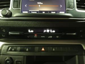 Opel Zafira Life 2.0TD Edition - Image 26