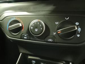 Hyundai i20 1.4 Premium - Image 23