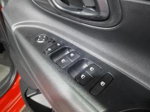 Hyundai i20 1.4 Premium - Image 27