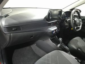 Hyundai i20 1.4 Premium - Image 8